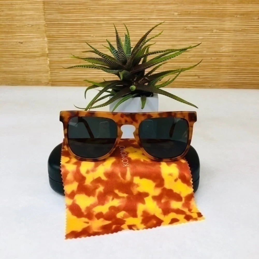 KOMONO Bennet Caramel Demi Sunglasses (NEW) tortoise brown carmel